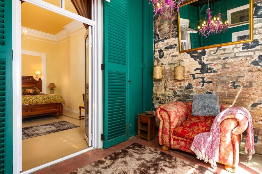 5 Bedroom Property for Sale in Gardens Western Cape